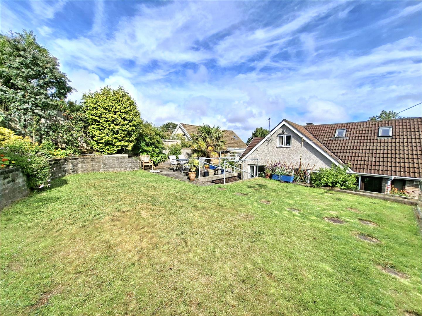 Dylan Road, Killay, Swansea
